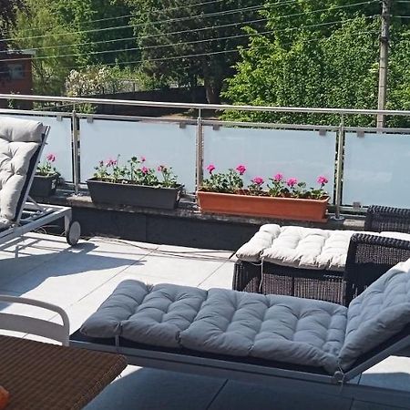 Liege 4420 Rue Jean Jaures 45 Grande Maison Joyeuse Avec Terrasse 30M2 Pour 8 Personnes Maximum Saint-Nicolas  Bagian luar foto