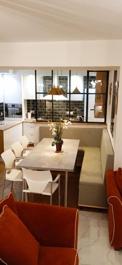 Liege 4420 Rue Jean Jaures 45 Grande Maison Joyeuse Avec Terrasse 30M2 Pour 8 Personnes Maximum Saint-Nicolas  Bagian luar foto