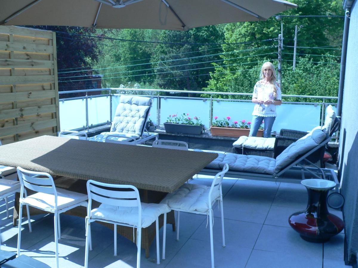 Liege 4420 Rue Jean Jaures 45 Grande Maison Joyeuse Avec Terrasse 30M2 Pour 8 Personnes Maximum Saint-Nicolas  Bagian luar foto