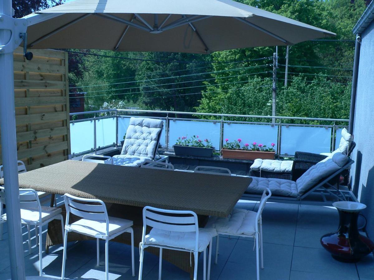 Liege 4420 Rue Jean Jaures 45 Grande Maison Joyeuse Avec Terrasse 30M2 Pour 8 Personnes Maximum Saint-Nicolas  Bagian luar foto